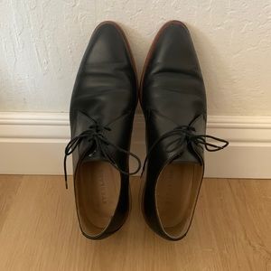 Black Everlane Oxford